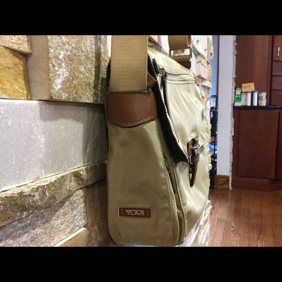 TUMI Women’s Shoulder bag - Picture 3 of 12